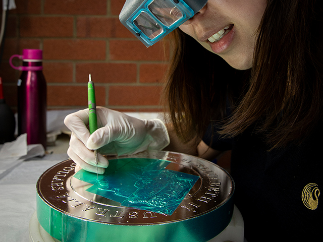 640X480 how coin made