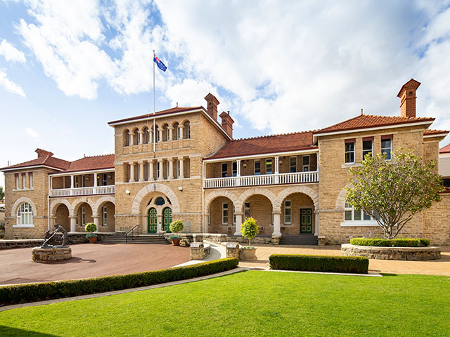 Front garden view of The Perth Mint.