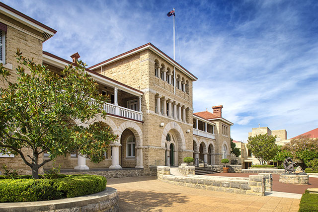 Vistors at The Perth Mint. 