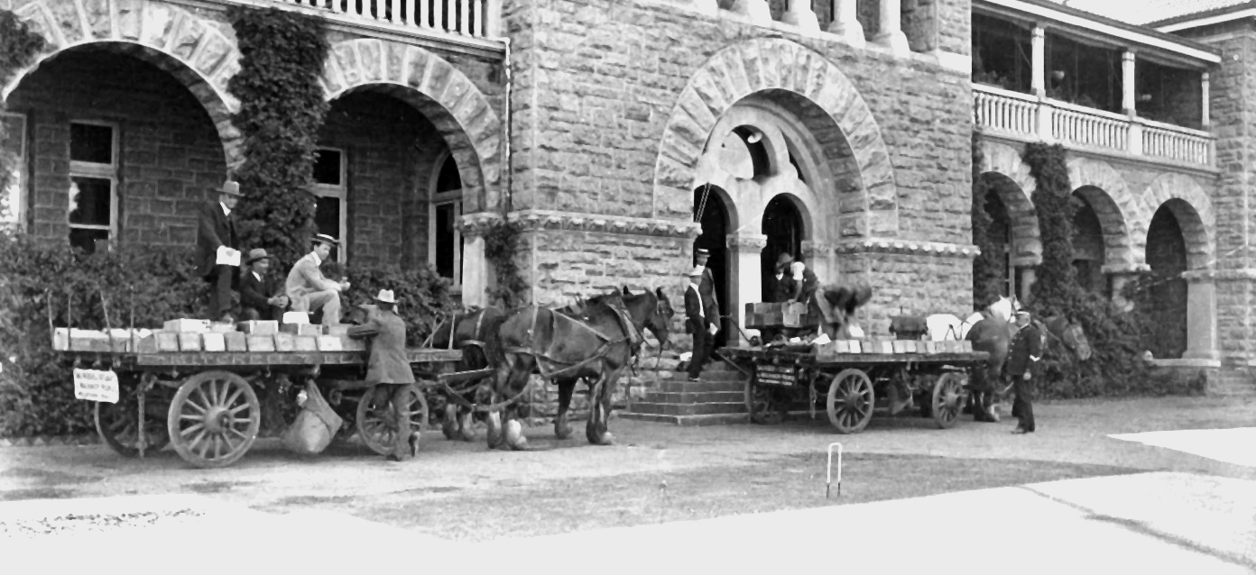 Historic black and white photo of carts out the front of The Perth Mint