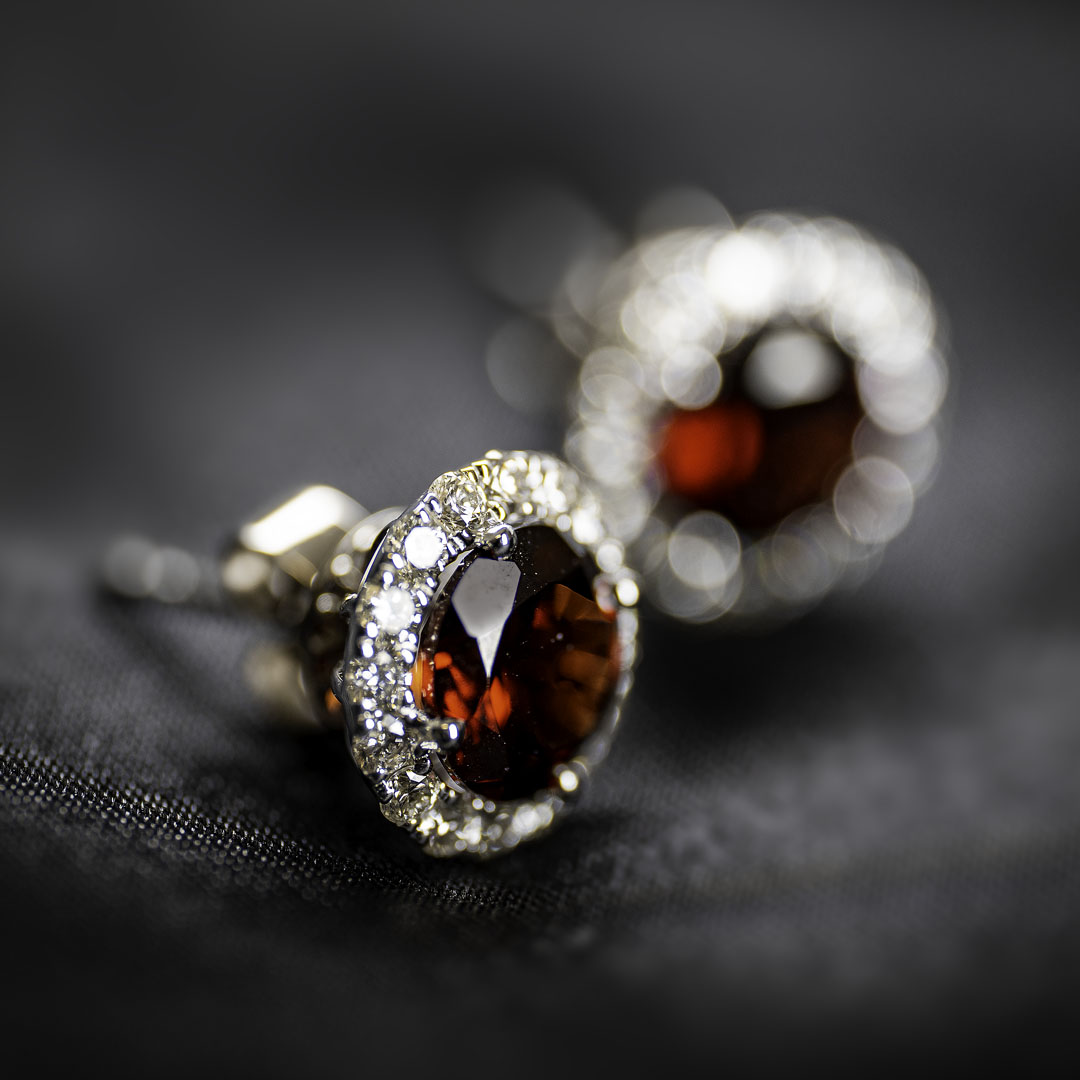 Red Stone Earring   P1001746 1080x1080