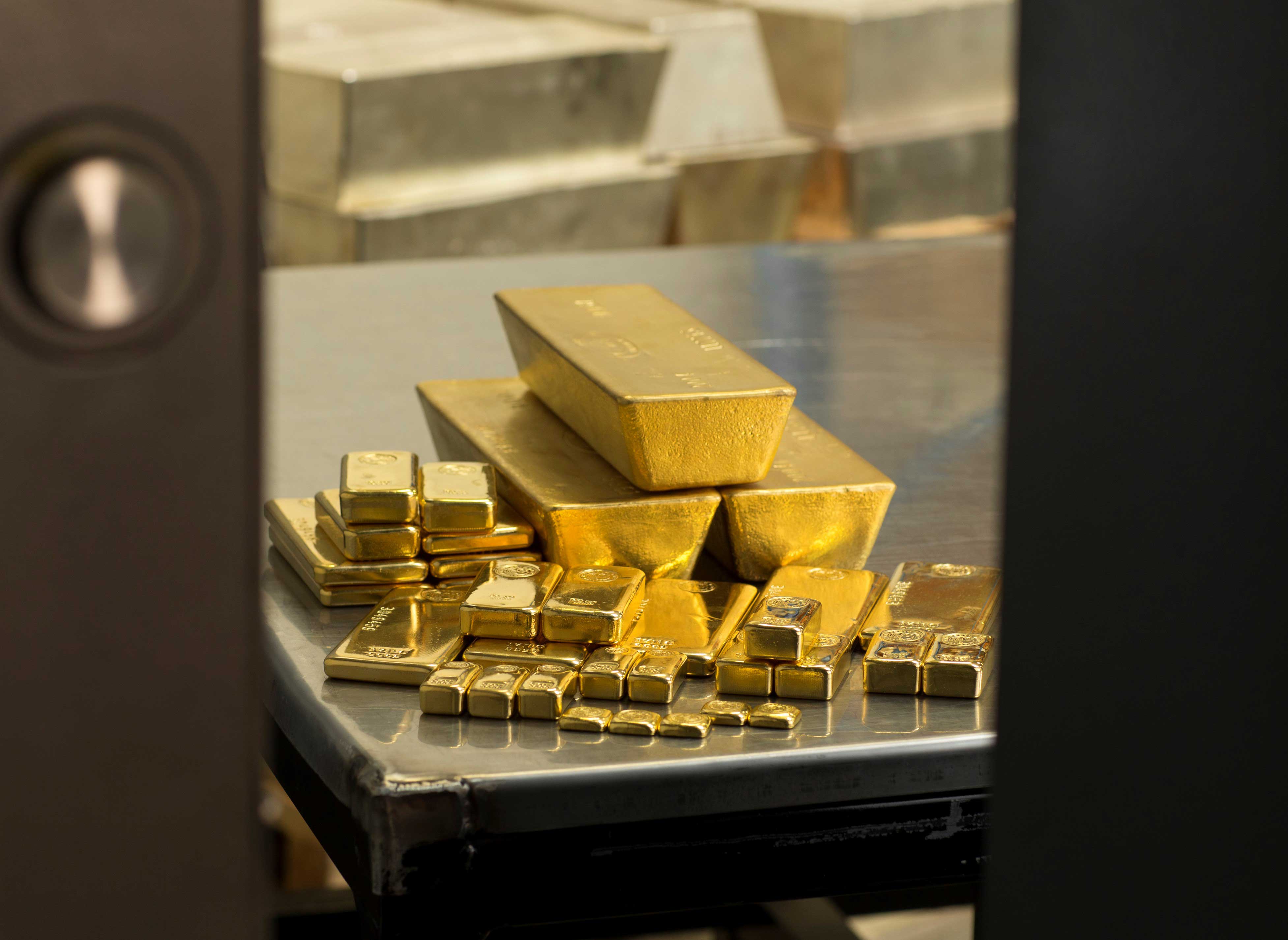 cropped 2 gold bar stack