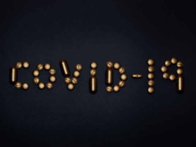 a Covid-19 sign