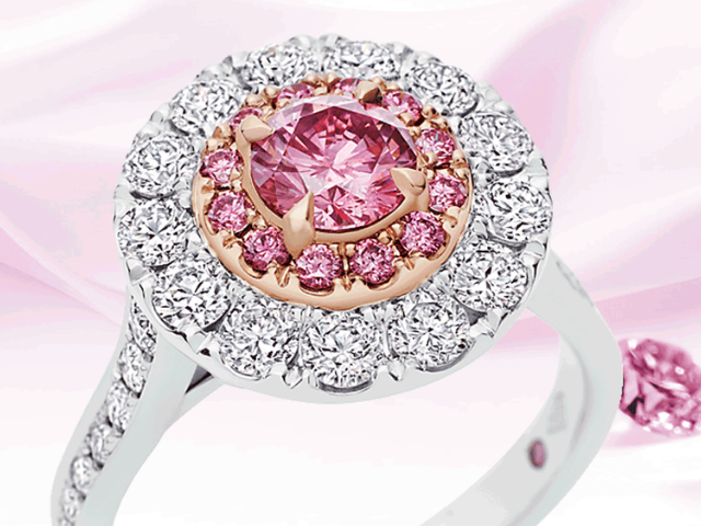 Engagement ring 640x480